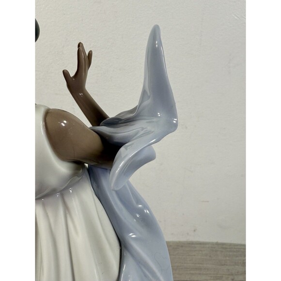 Lladro BLACK LEGACY Winds Of Romance #6783 Brisa Romántica MINT Love Woman - Picture 14 of 16